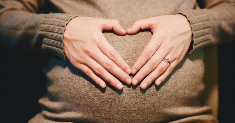 Incredibil! O femeie a rămas însarcinată deși nu mai avea trompe uterine