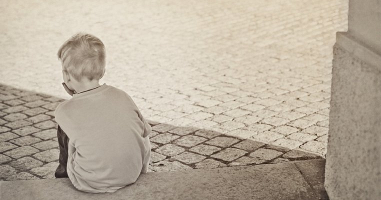 Un copil cu autism, dat afară dintr-o biserică din Timișoara