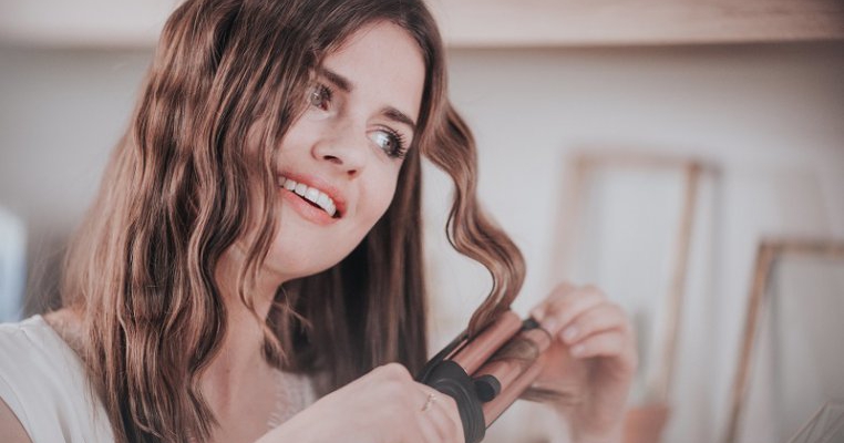Alege Rowenta Waves Addict pentru un trendy summer look