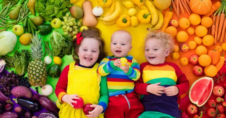 Nutriționistul avertizează: alimentația copiilor nu este o modă! Nu vă jucați cu viața lor!