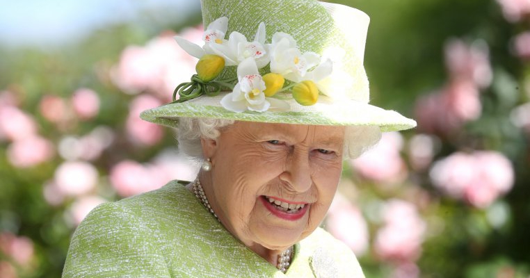 Gluma înduioșătoare pe care Regina Elisabeta a făcut-o despre fiul lui Meghan Markle și al Prințului Harry