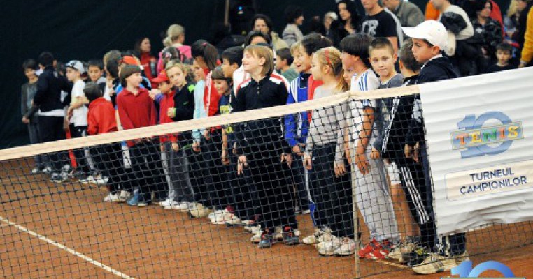 Sa-i cunoastem pe campioni! La Clubul Sportiv Dinamo