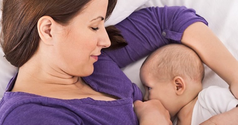 Alăptarea poate fi ușoară! 7 trucuri pentru mămicile începătoare