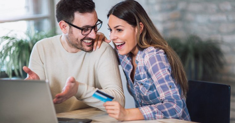 6 mituri despre cumpărăturile online care nu te-au lăsat să economisești timp și energie