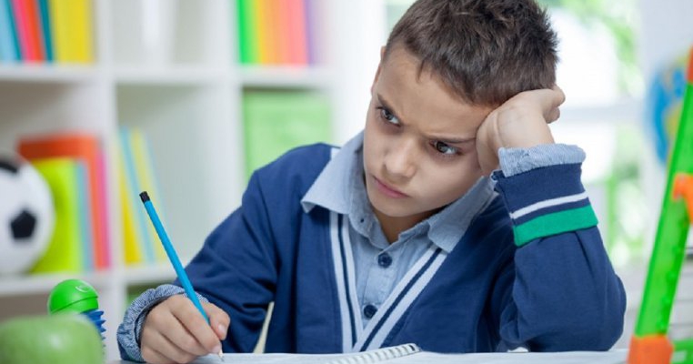 Măsură radicală luată de Ministerul Educației! Ce se întâmplă cu copiii care iau mai puțin de 5 la Evaluarea Națională