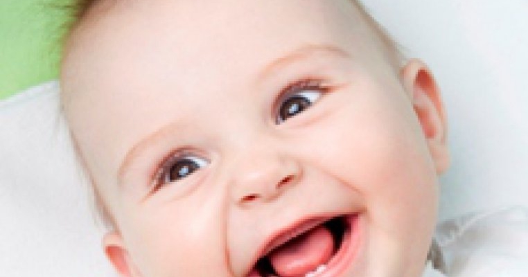 Pe 9 decembrie toti piticii sunt chemati la -Copii, zambete si flori-