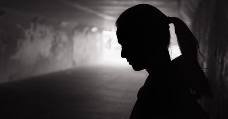 Altă adolescentă dispărută! Poliția din Băcau o caută de 4 zile