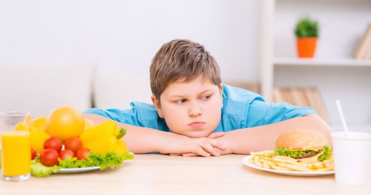 Sintagma „gras și frumos” nu mai există! Dr. Mihai Craiu avertizează părinții despre obezitatea infantilă