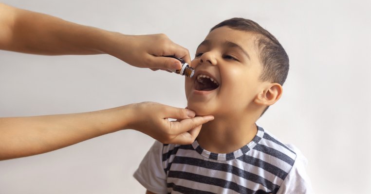 Dr. Mihai Craiu: Rotavirusul poate fi prevenit printr-un simplu vaccin administrat pe gură