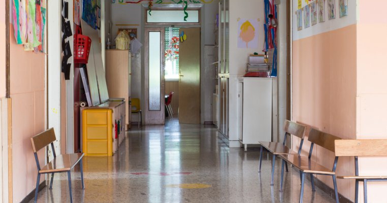 De la grădiniță la spital: un copil din Constanța a fost strivit de dulapul din holul instituției