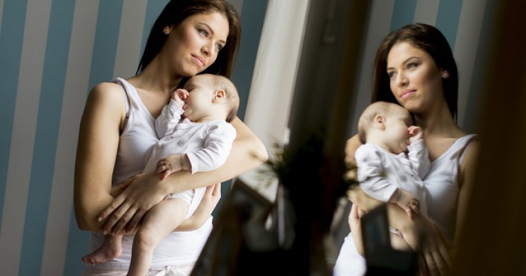 Pielea ta nu mai arată deloc ca înainte de naștere? Ai deficit de vitamina B!