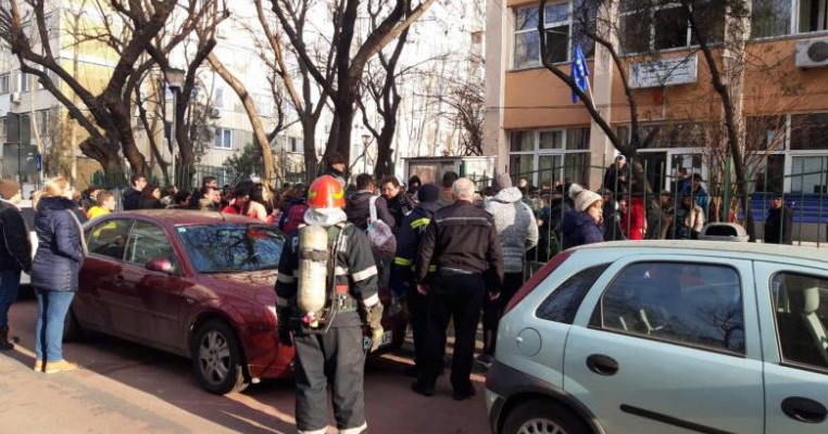 Alertă la o școală din București! Elevi ajunși la spital din cauza unei igienizări