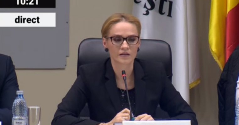 Primarul Gabriela Firea despre coronavirus: Școlile trebuie să fie închise iar părinții să evite mall-urile