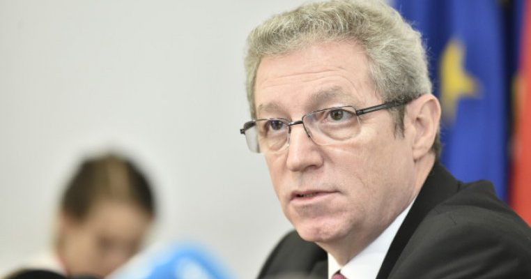 Scoatem copilul afară în această perioadă? Ce spune Dr. Streinu Cercel