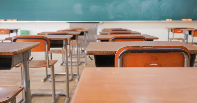 Ministerul Educației: Informația privind eventuala înghețare a anului școlar este una eronată!