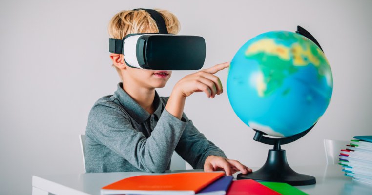 15 excursii virtuale pe care le pot face copiii cât sunt izolați acasă