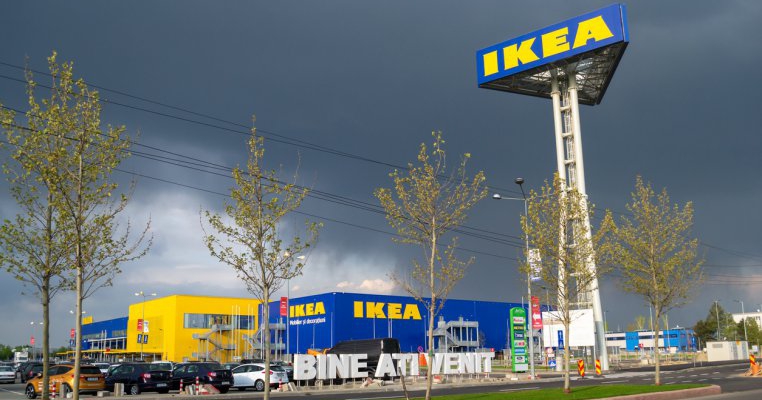 IKEA România își închide temporar magazinele