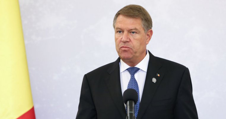 Președintele României: Într-o cumplită ironie a sorții, a-i ajuta pe ceilalți înseamnă a sta departe de ei. Vom lua măsuri chiar mai dure pentru limitarea răspândirii virusului