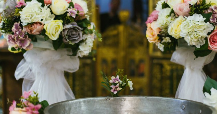 Cum alegem florile de botez