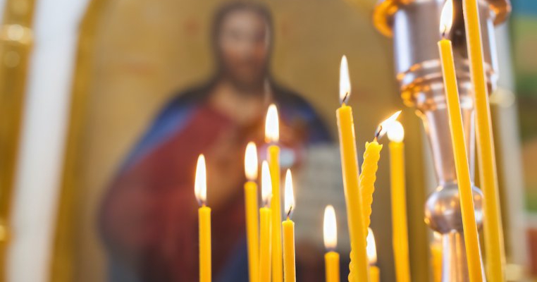 Azi este Paștele Blajinilor: spune rugăciunea pentru iertare și ai grijă la câteva reguli importante