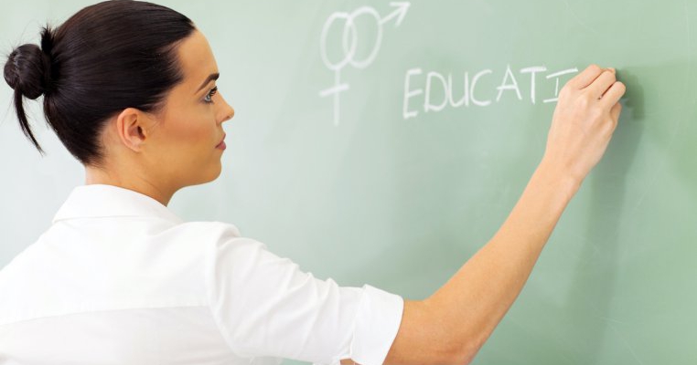 BOR se opune legii educației sexuale în școli:”Este o îndoctrinare și un atentat asupra inocenței copiilor”