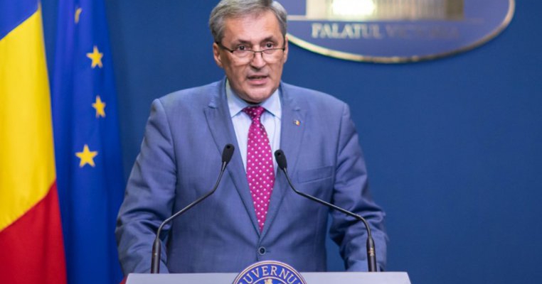 Ministrul de Interne șochează:”Când vedeți că cineva strănută și nu are mască puteți suna la 112, e în zona penalului”