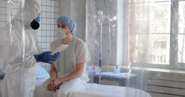 Un nou studiu confirmă că pacienții cu Covid-19 nu mai sunt infecțiosi după 10 zile