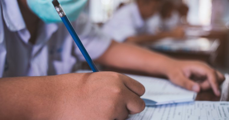 „Este discriminare!”. Ce elevi vor fi interzisi la examenele naționale