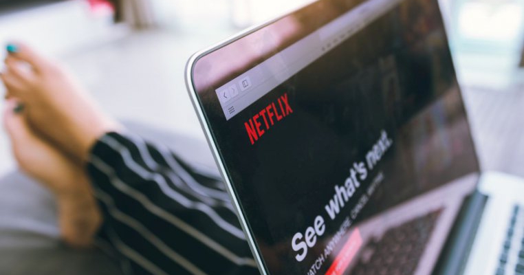 Top 25 de seriale de pe Netflix de neratat în această vară