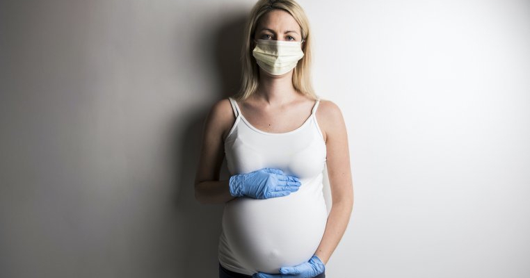 Atenție! Femeile gravide sunt mult mai vulnerabile la infecția cu Covid-19 decât restul populației