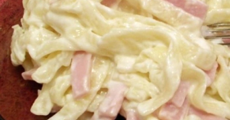 Paste cu smantana si sunca pentru 3-4 anisori
