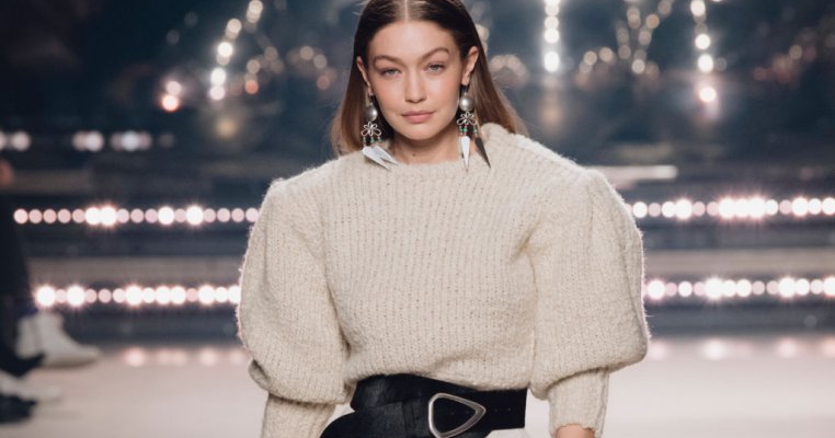 Primele imagini cu Gigi Hadid însărcinată. Uite cât e de frumoasă!