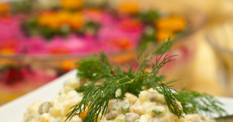 Salata de cartofi si mazare