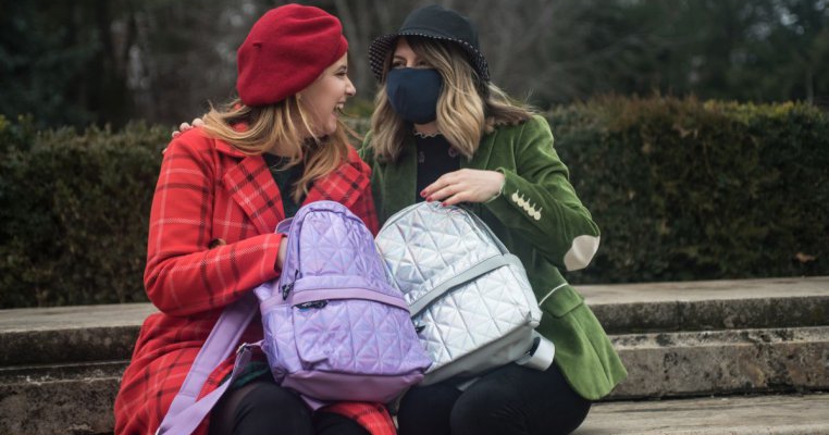 Alegerea cadoului perfect de sărbători, o provocare pentru mamele moderne