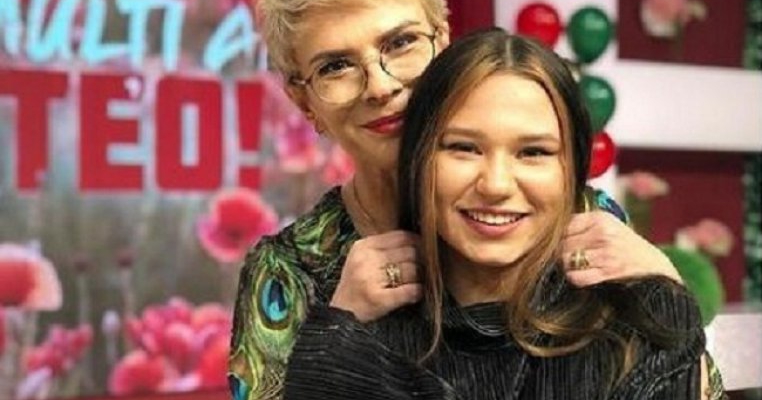 Vedete din România care au adoptat copii