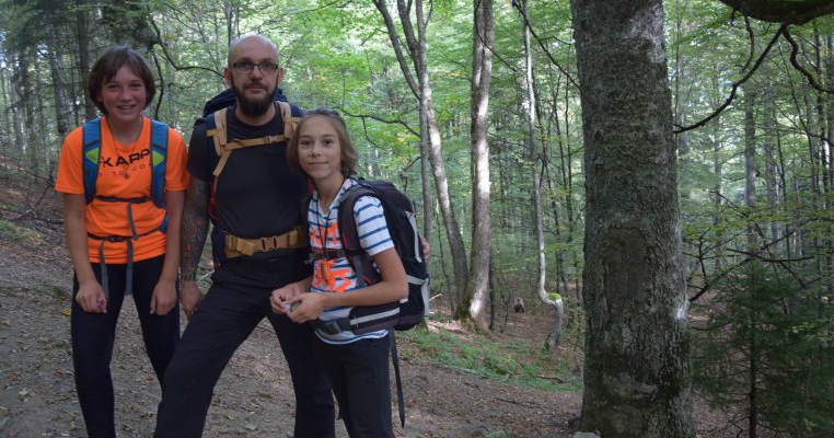 O pierdere uriașă a României: doi copii campioni la alpinism au pierit într-o avalanșă. Tatăl unuia dintre ei este acum judecat pentru ucidere din culpă!