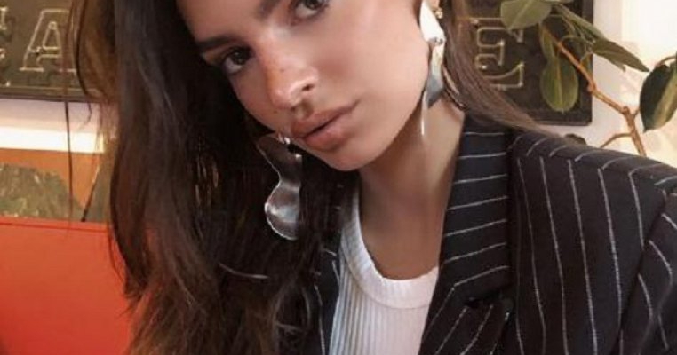 Veste mare! Emily Ratajkowski a născut și își va lăsa copilul să își aleagă singur identitatea de gen. Iată ce nume bizar i-a pus