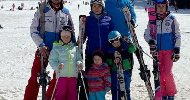Mirela Vaida, vacanță de lux cu familia în Poiana Brașov: „Este prima ieșire în formulă completă, după mai bine de un an de pandemie!”