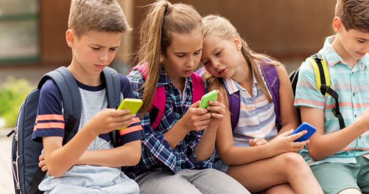 Apare Instagramul pentru copii! Ce reguli trebuie să îndeplinească micuții utilizatori