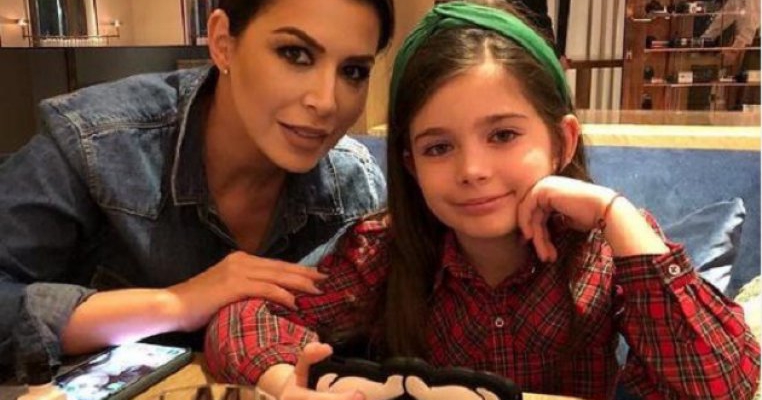 A depus eforturi mari să aibă un copil, dar Simona Pătruleasa este acum o mamă împlinită! Ce frumoasă este fetița sa