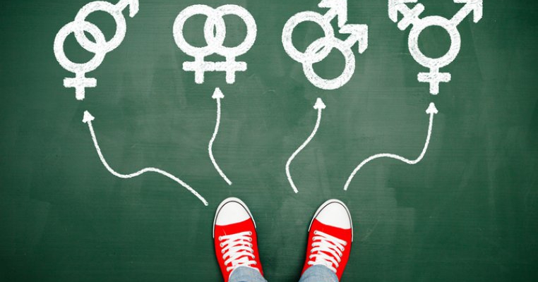 Fiul meu s-a născut cu ambele sexe. De ce am decis să îl las pe el să aleagă dacă va fi bărbat sau femeie