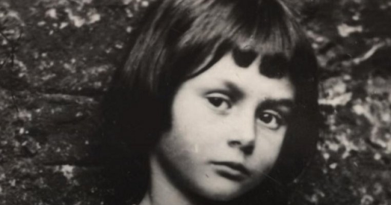 Cine a fost Alice Liddell, fetița din Țara Minunilor care l-a inspirat pe Lewis Carroll