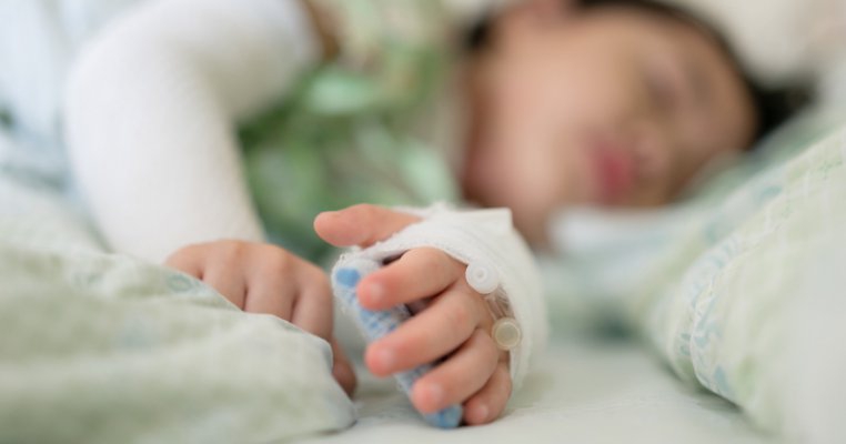 De ce tulpina braziliană de COVID-19 crește rata mortalității la copii? Experții sunt îngrijorați