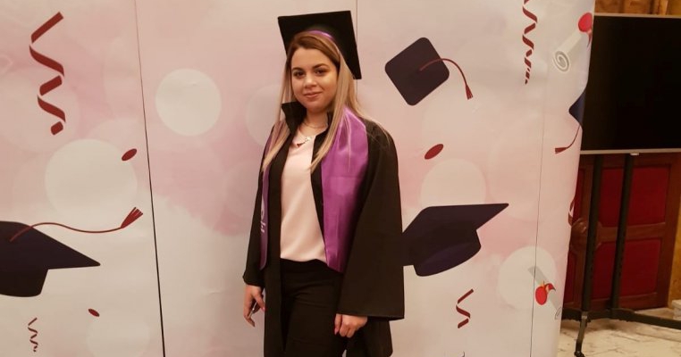 Mihaela, studenta la Medicină care a murit după două diagnostice greșite. „Te alinți”, i-a spus medicul