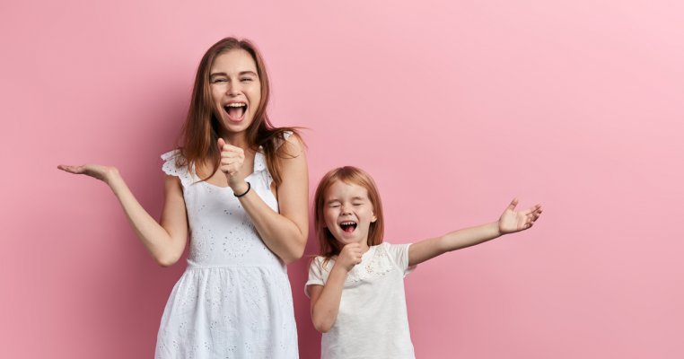 Îngrijire naturală pentru mămici responsabile: 6 produse care să nu îți lipsească