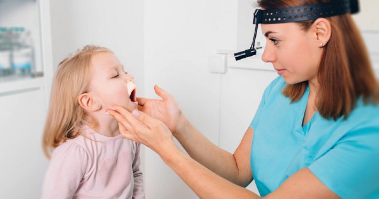 Infecțiile tractului orofaringian pe înțelesul părinților- cum le putem trata și preveni?