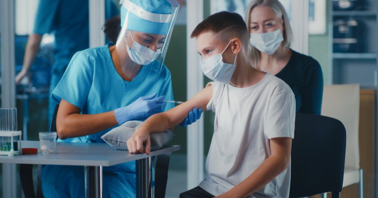 Vaccinarea anti-COVID a copiilor cu vârste între 5 și 11 ani începe în 26 ianuarie!