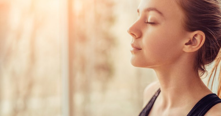 10 uleiuri esențiale benefice pentru respirație