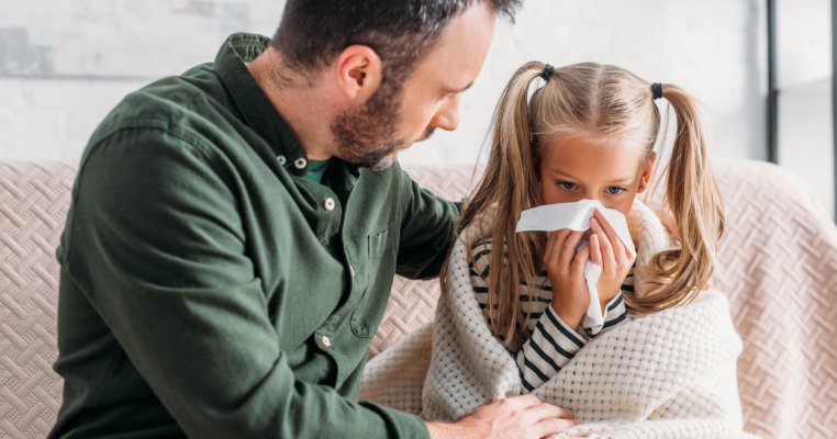 Tot ce trebuie să știm despre infecțiile respiratorii recurente la copii