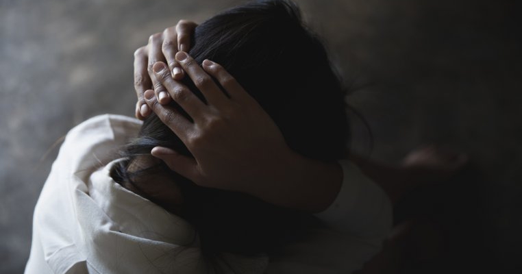 Soțul meu m-a bătut din noaptea nunții. Cum am supraviețuit 5 ani de abuz și violuri